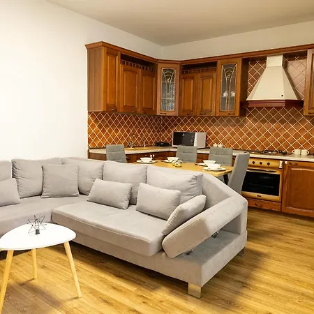 Micasa 2 Apartman *